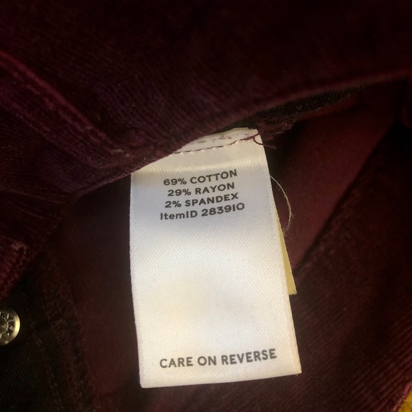 L.L. Bean Signature Cords - Picture 5 of 5